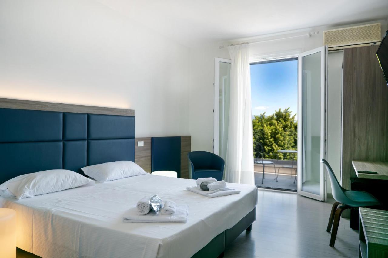 Hotel Riviera Desenzano del Garda Exteriér fotografie